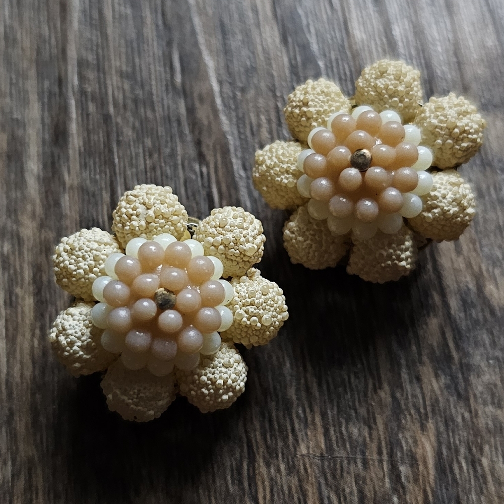 Set of 3 vintage 50's/60's clip-on earrings. Made in Hong Kong.